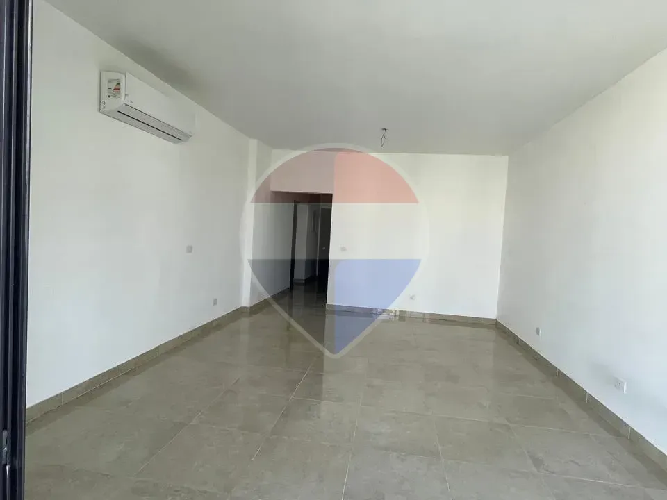شقة