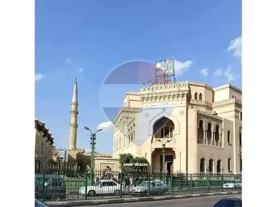 Building of 950 square meters in the Al-Azhar are