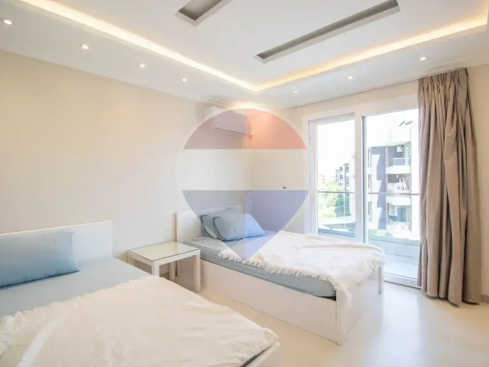 Luxury furnished apartment in Zayed dunes
