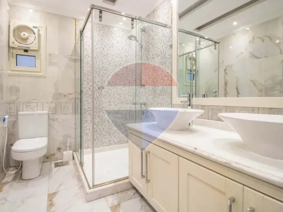 Luxury furnished apartment in Zayed dunes