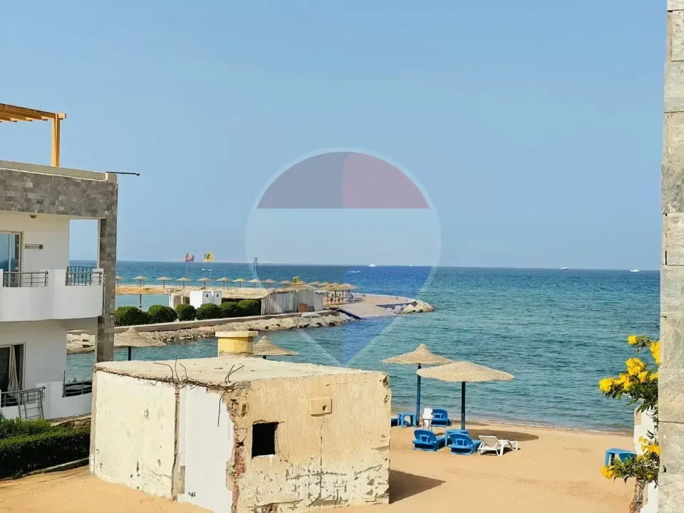 studio for sale side seaview cecelia resorte
