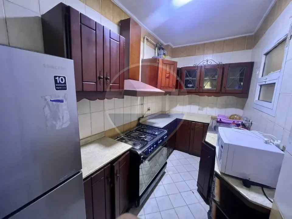 شقة مفروشة بالكامل بكمبوند حدائق المهندسين