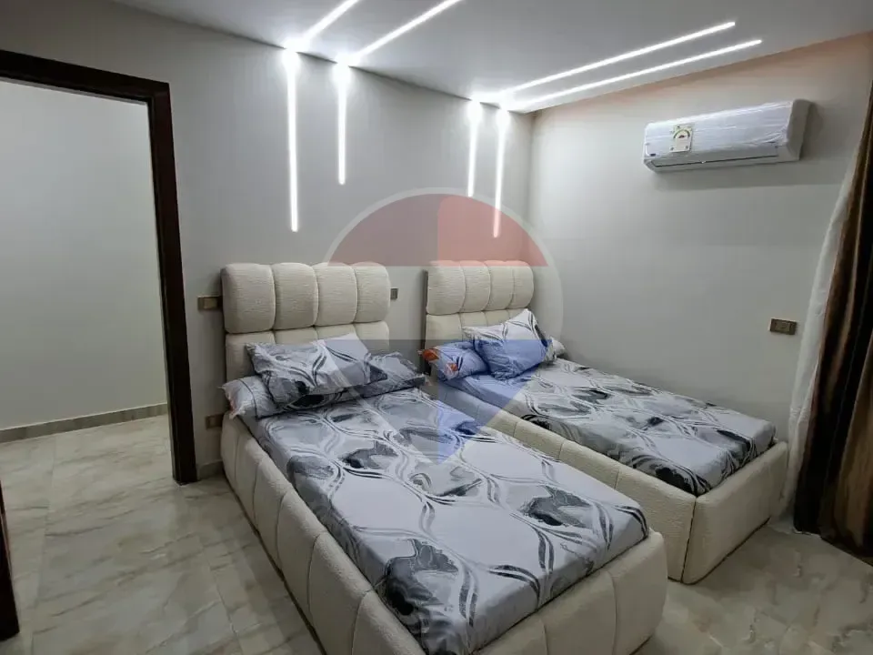 شقة مفروشة بالكامل للإيجار – كمبوند كنز