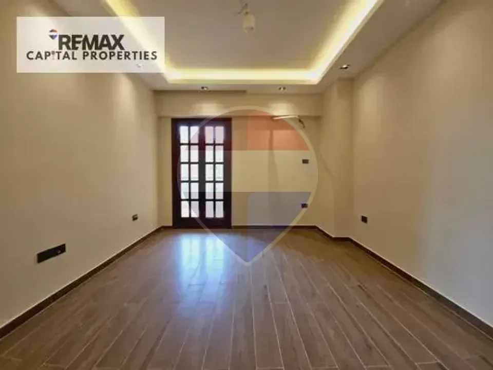شقة