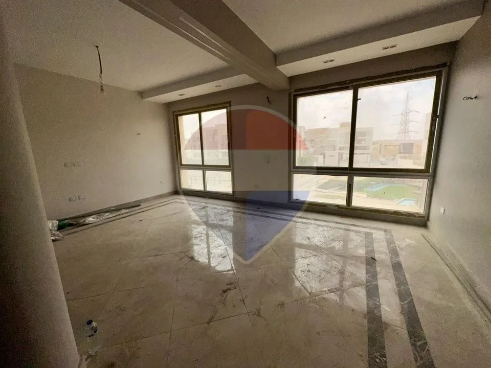 Landscape view apartment in Upville- Best price