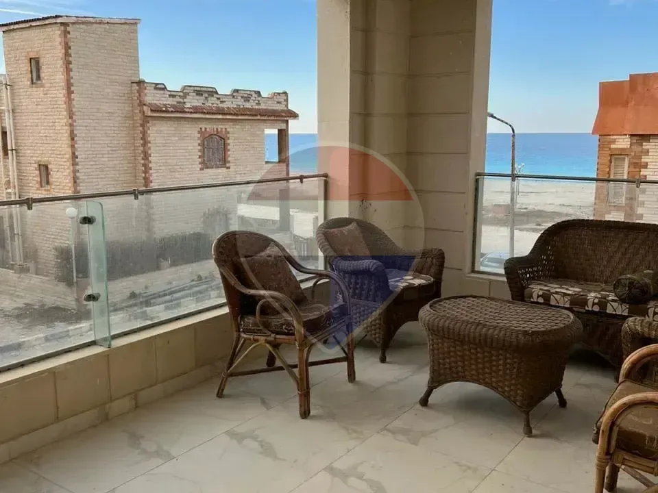 فيلا للبيع 300م الساحل الشمالي ( قرية حورس والرمال الذهبية )