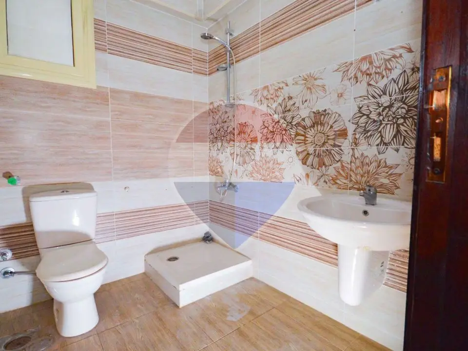 Apartment for sale 176 m, Louran, Mahmoud Maharam Street, branching off from Al-Iqbal Street