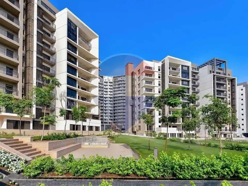 Apartment for rent in zed west - plaza view