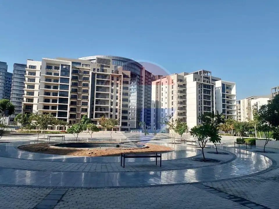 Apartment for rent in zed west - plaza view