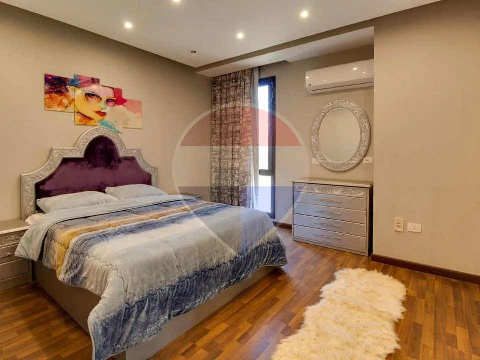 Luxury furnished duplex for rent at Westown Sodic