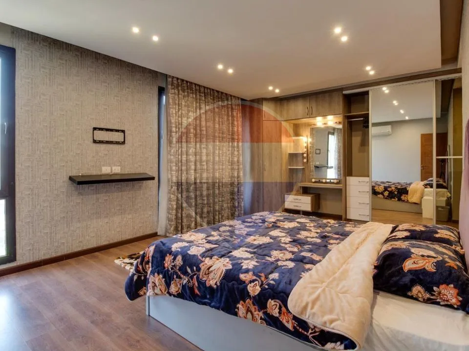 Luxury furnished duplex for rent at Westown Sodic