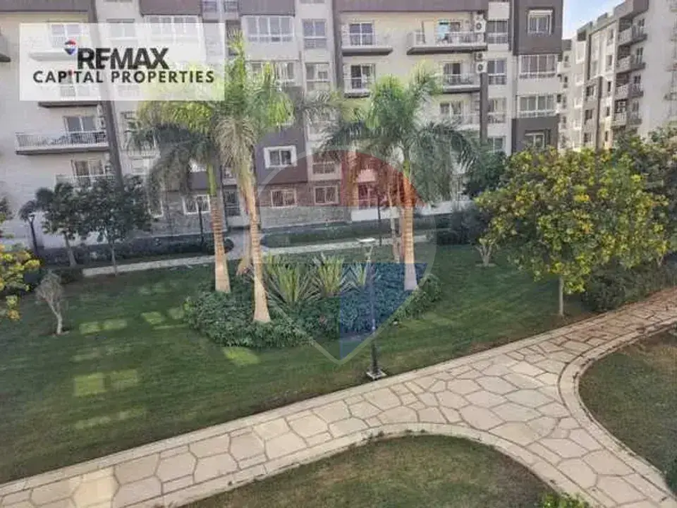For rent in Madinaty B12, a 116m apartment with special finishing | Open garden view