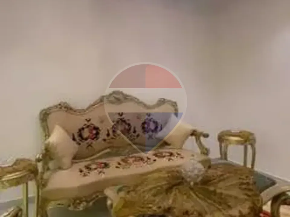 For rent in Madinaty B12, a 116m apartment with special finishing | Open garden view