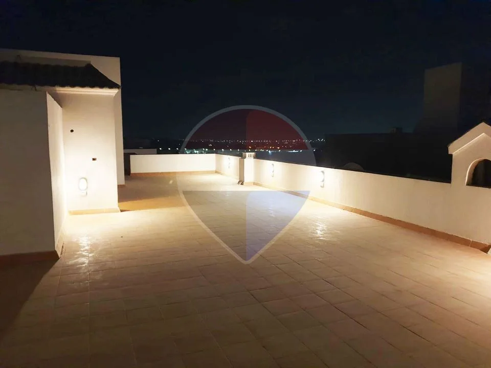 Resale Semi-furnished Penthouse -M.V Giza Plateau