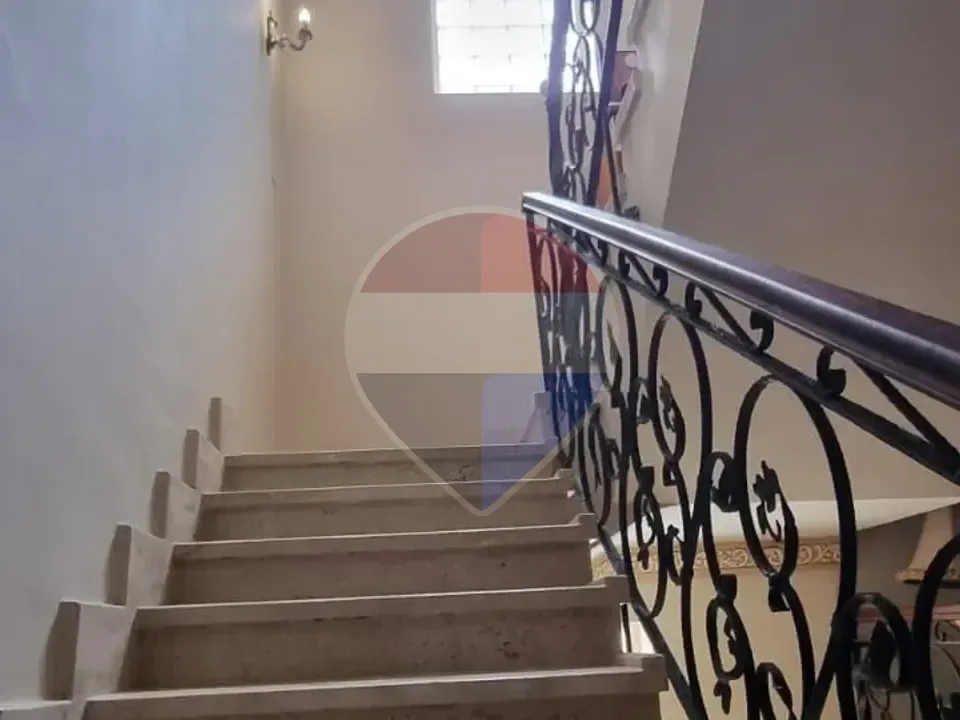 فيلا مفروشة بموقع مميز في كمبوند حدائق المهندسين