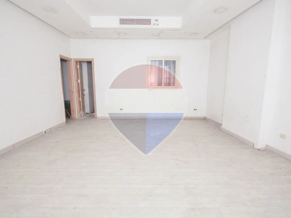 For rent, a 330 sqm shop in Ibrahima, directly on the sea