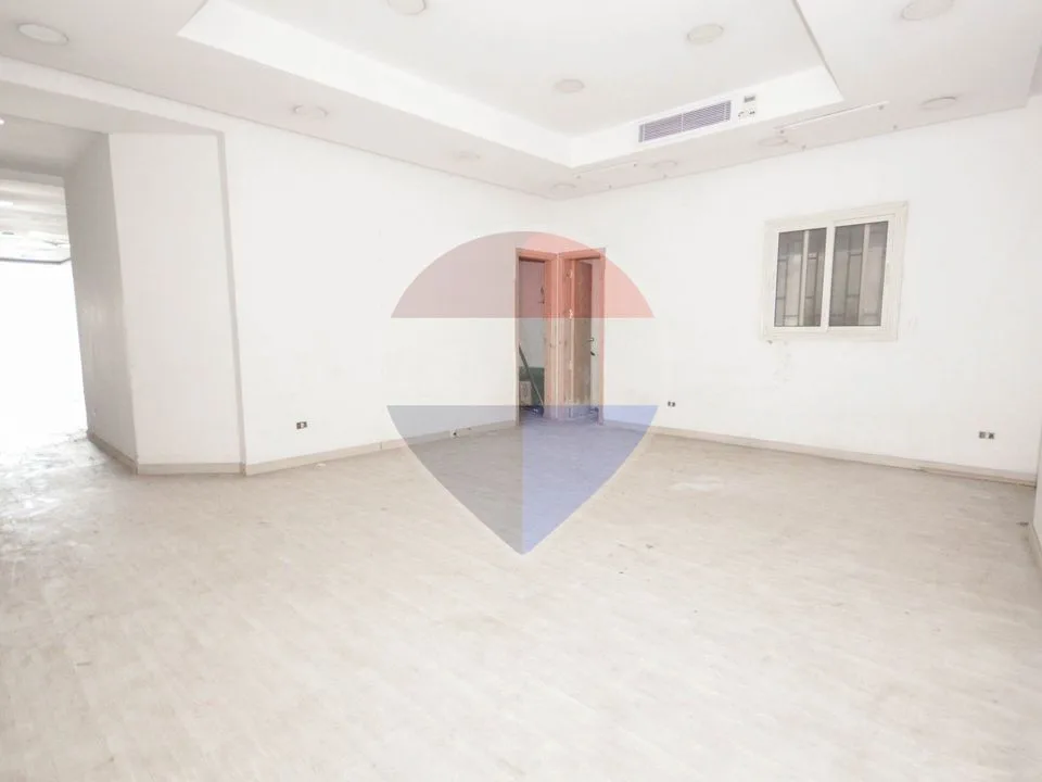 For rent, a 330 sqm shop in Ibrahima, directly on the sea