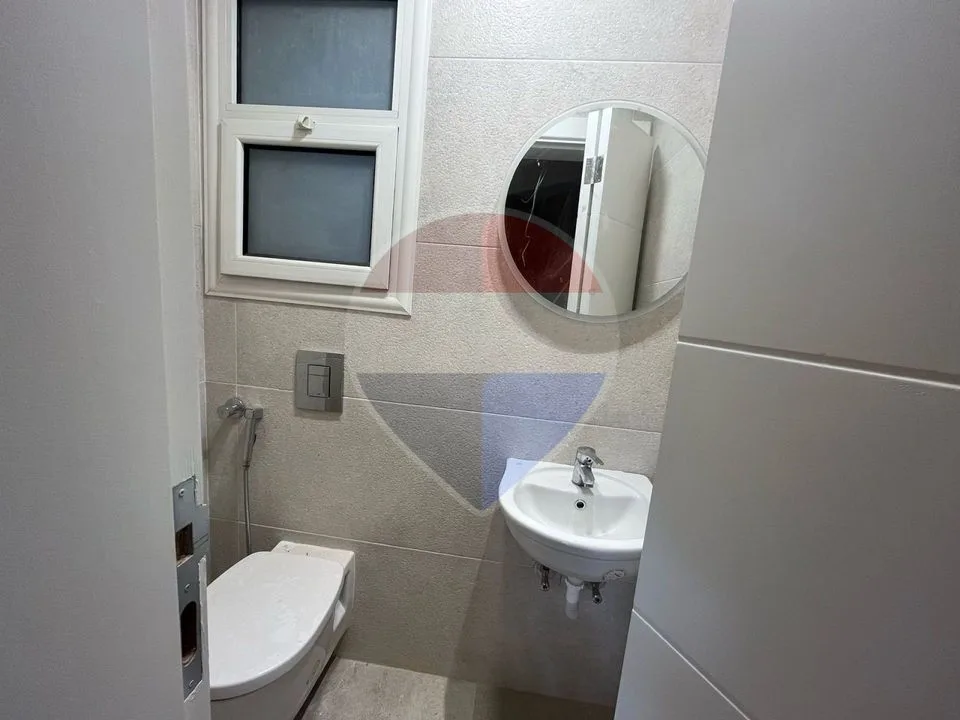 Ground Apartment for rent in Mountain View I-City October