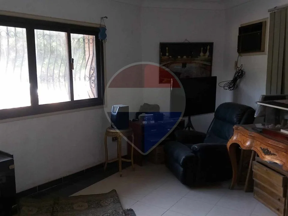 Admin space and clinic for rent, Ground with private entrance, in the middle of Heliopolis area, prime location.