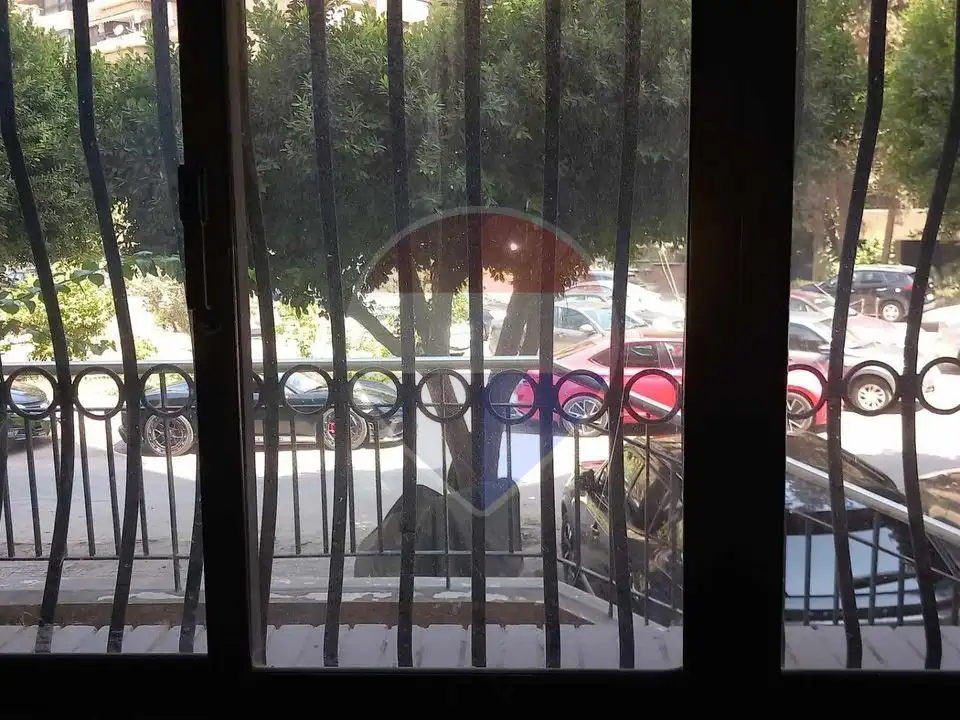 Admin space and clinic for rent, Ground with private entrance, in the middle of Heliopolis area, prime location.