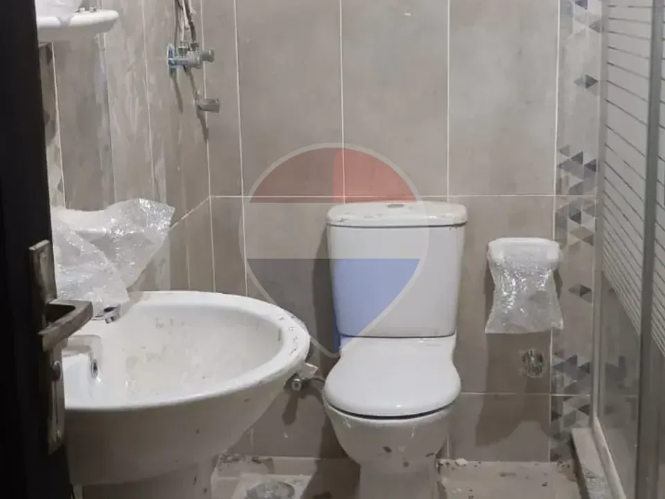 Apartment for Rent in Janna Zayed 4 – Prime Location