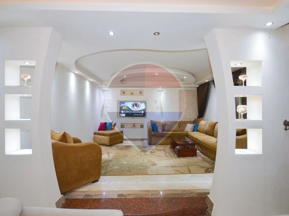 Apartment for sale 135 m Radio Street
