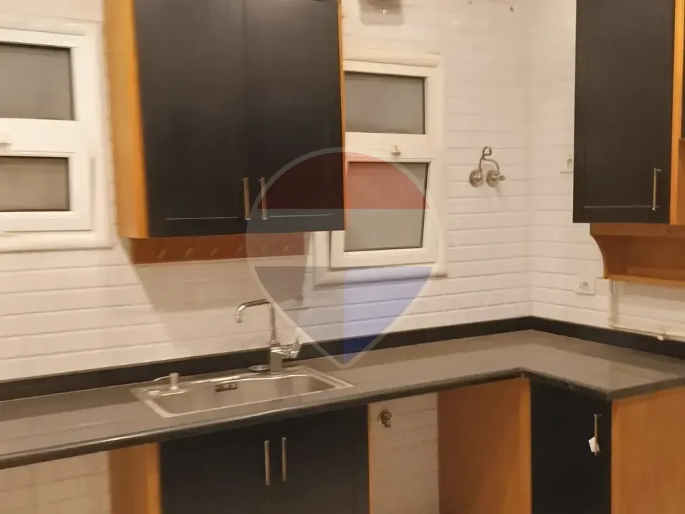 Apartment for Rent in Green 5- Prime Location