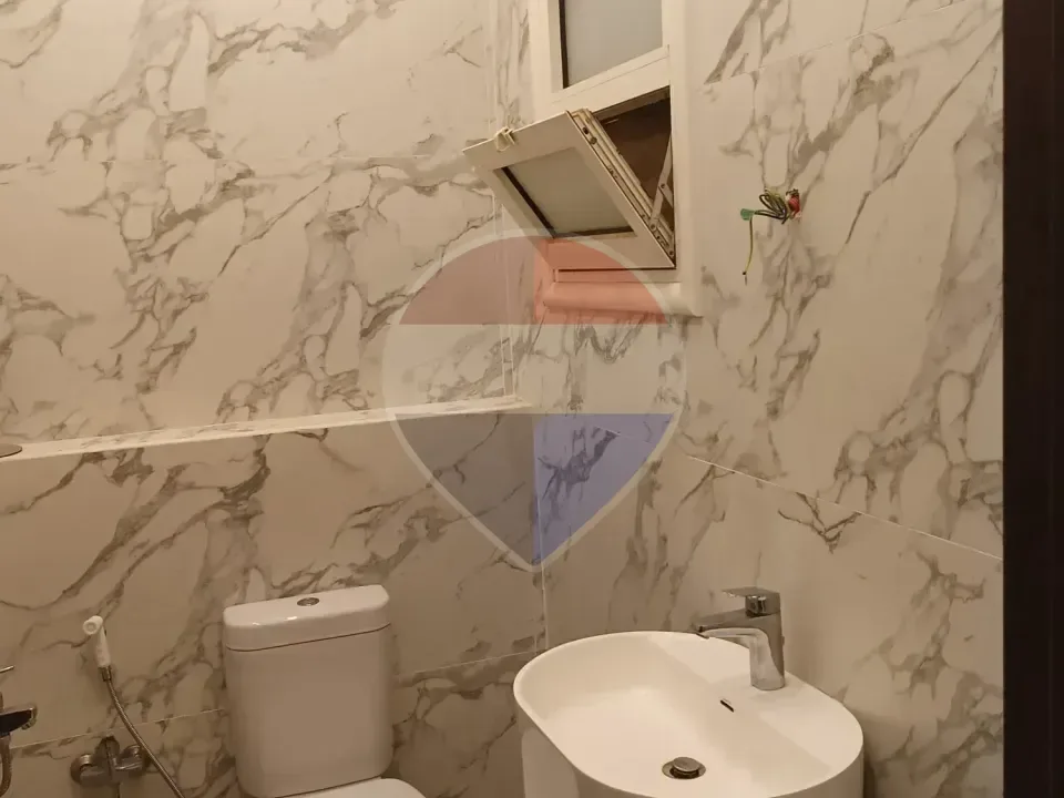 Apartment for Rent in Green 5- Prime Location
