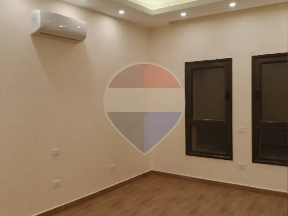 Apartment for Rent in Green 5- Prime Location