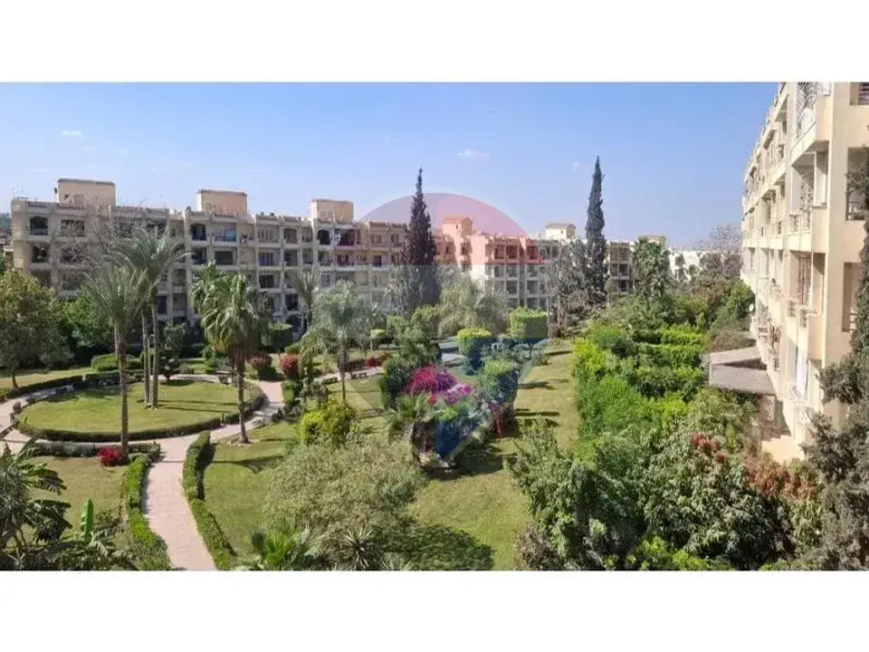 Prime location fully finished apartmnet in Zayed 2000