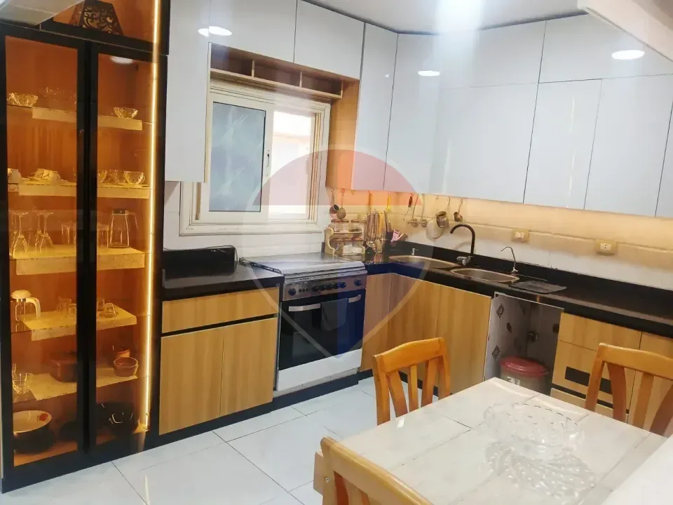 175m Furnished apartment in EL-Khamayel