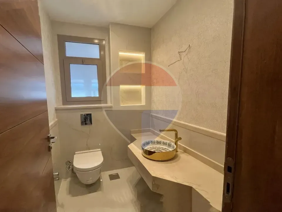 Apartment For sale in Al Mostathmer el sagheer
