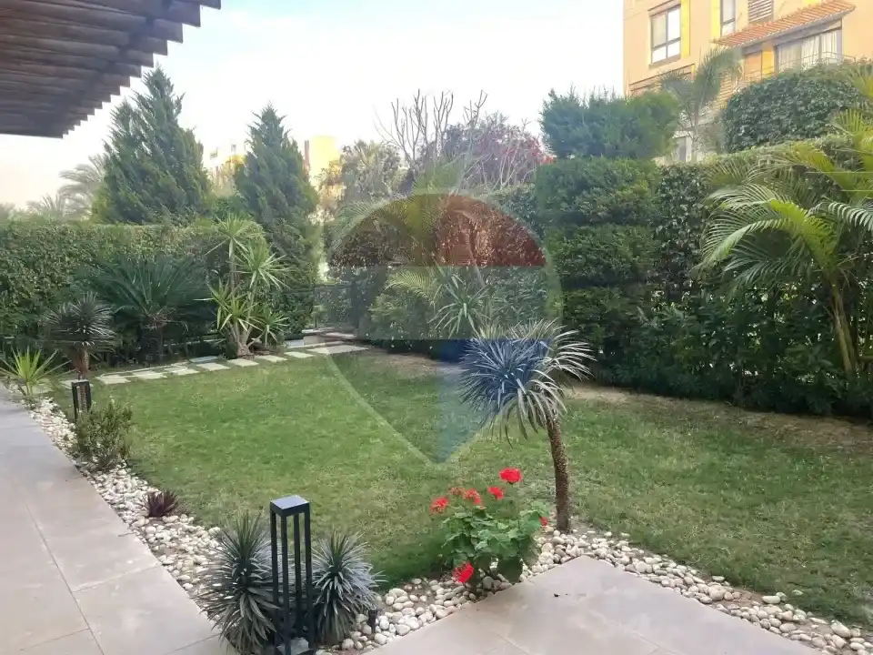 Duplex Garden in Eastown for rent