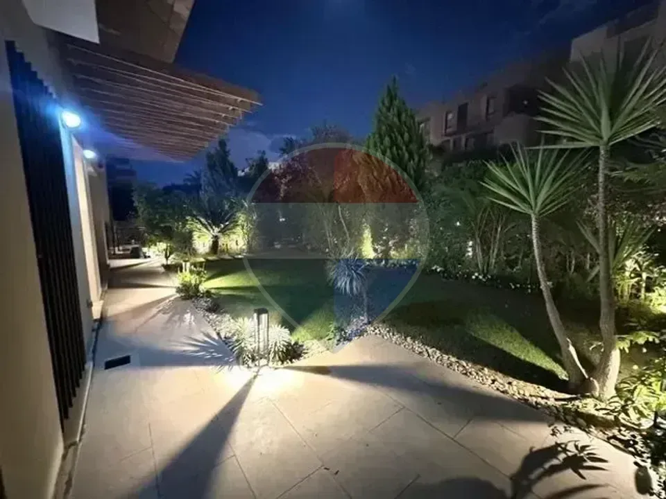 Duplex Garden in Eastown for rent