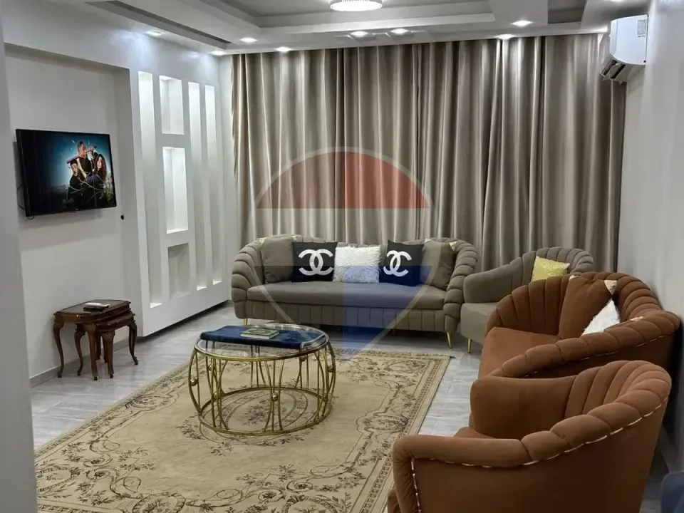 شقة مفروشة للإيجار في كمبوند جنة أكتوبر