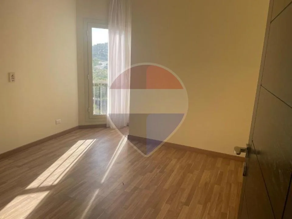 Semi-furnished Apartmet For Rent in The Address