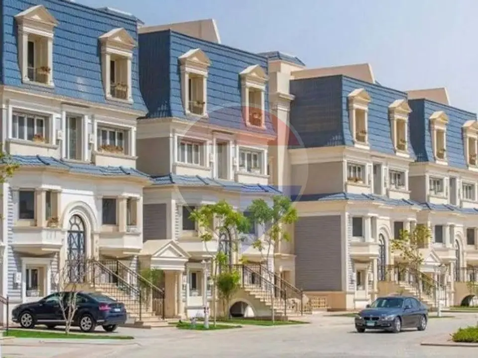 Ivilla roof corner for sale in mountain view icity