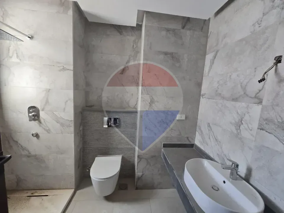 شقة