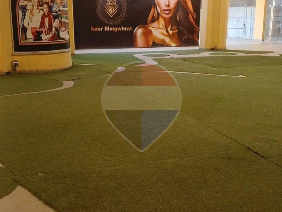 Commercial Shop for rent in Family Mall