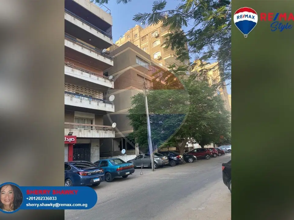 Building for sale in New Nozha 322 sqm