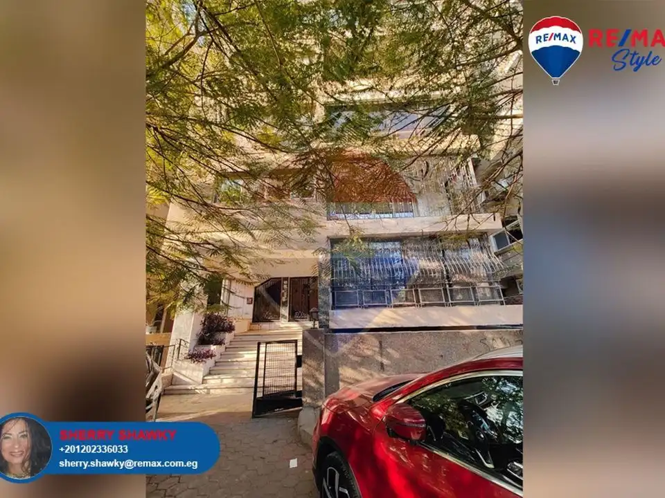 Building for sale in New Nozha 322 sqm