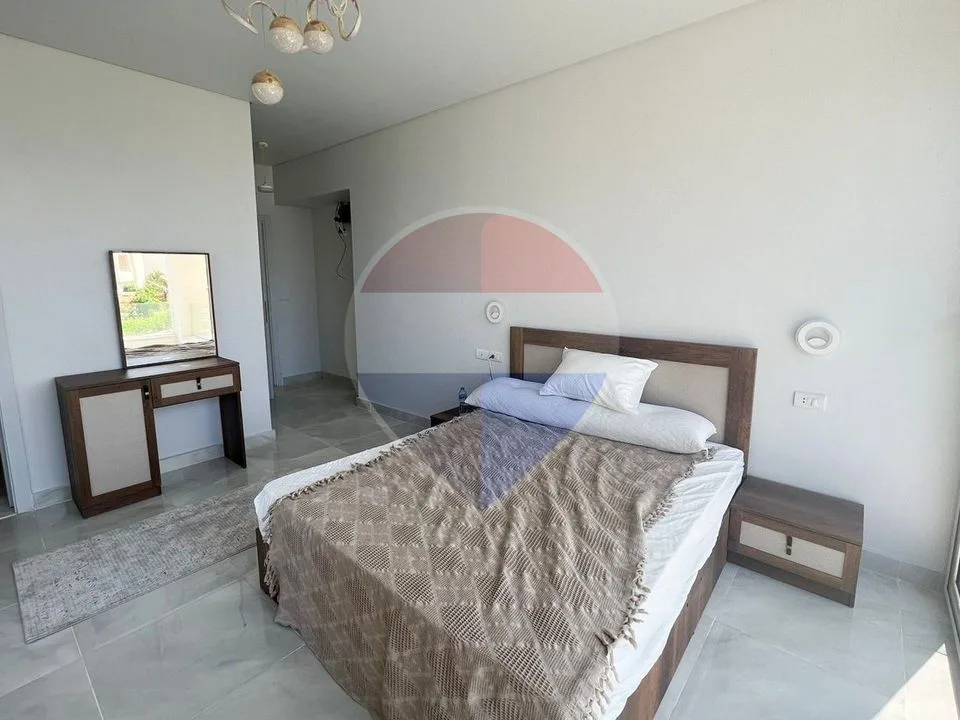 Villa 870 square meters, 124 square meters, Hacienda Bay village
