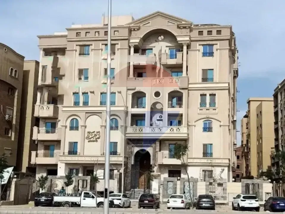 شقة