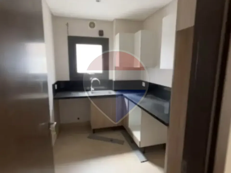 شقة للإيجار في زد ويست الشيخ زايد