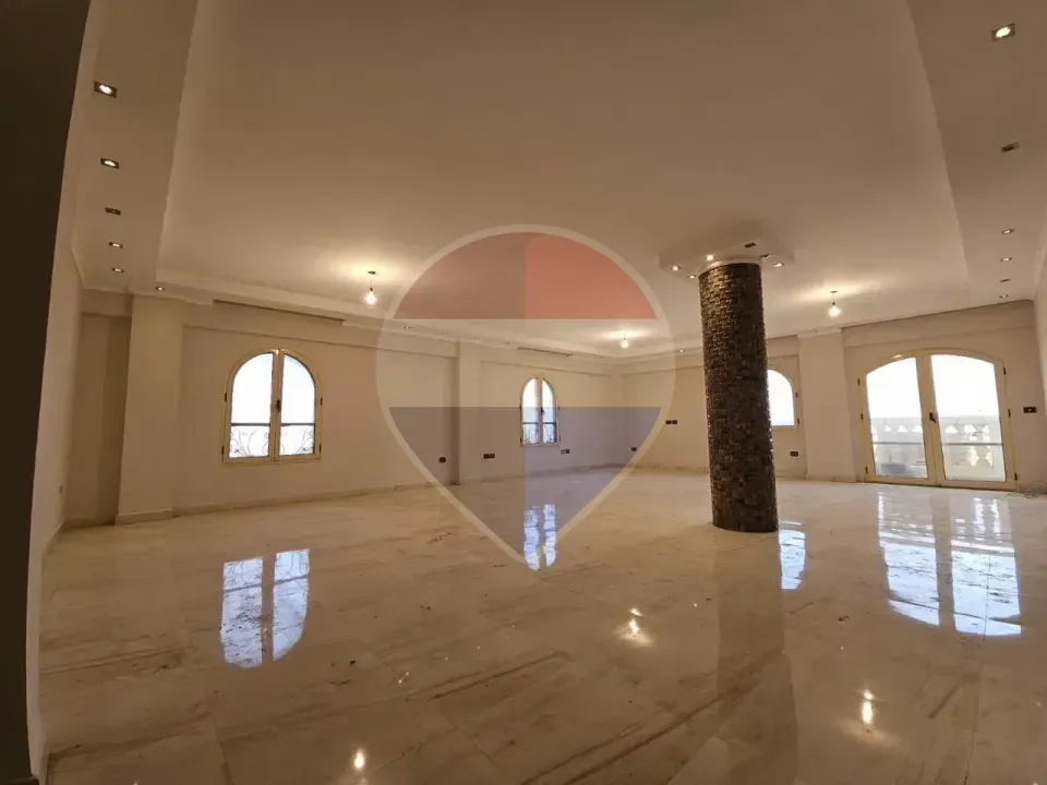 For Rent in Beverly Hills – Phase 2 Ultra Lux Apartment in a Prime Location