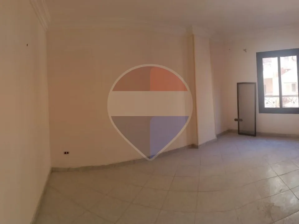 شقة