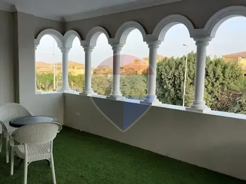 فيلا فاخرة للإيجار في الحي الثالث عشر – الشيخ زايد | مسبح خاص ومفروشة بالكامل