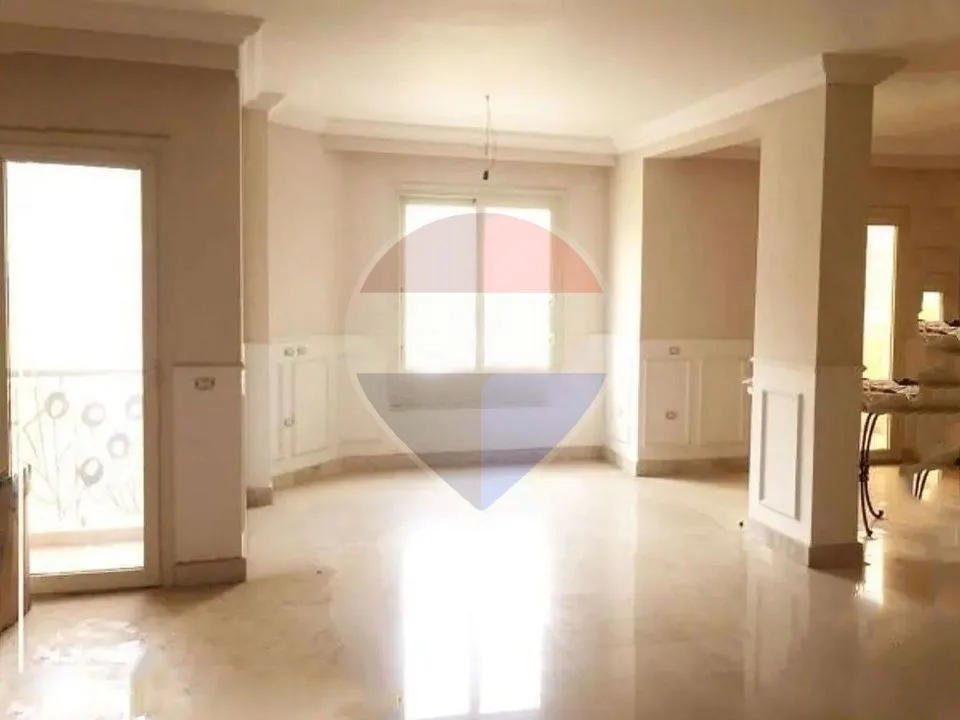 Apartment for sale in the 6th Touristic