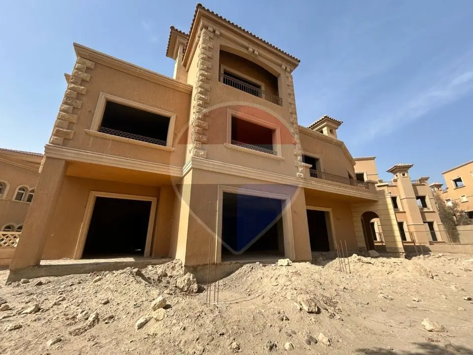 Standalone villa with a prime location in Concordia
