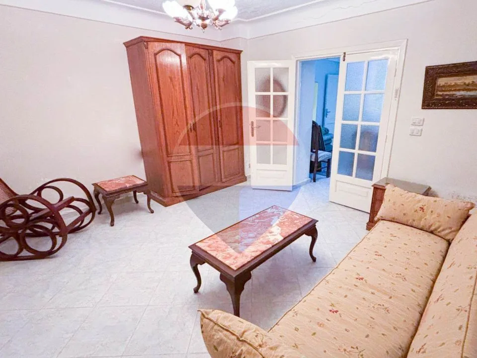 700 m² detached villa for sale in Hanoville, Ajami, second row from the sea, directly behind the governor's villa.